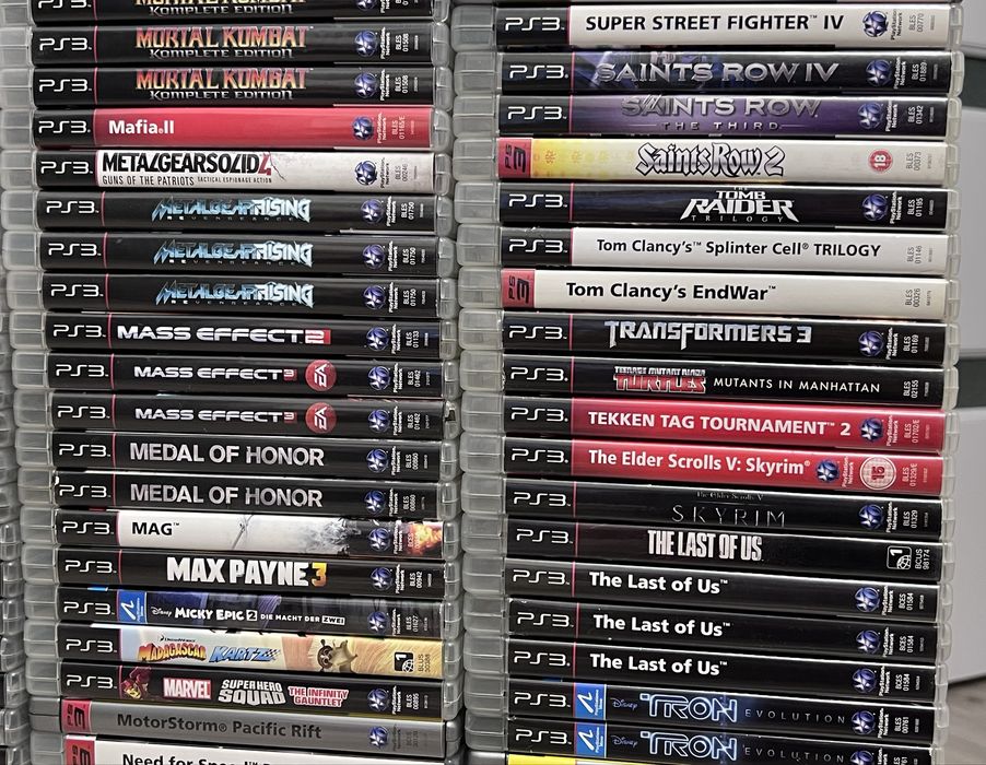 Joc Grand Theft Auto V GTA 5 Minecraft FIFA God of War Batman Call of Duty Far Cry Battlefield Mortal Kombat Red Dead Redemption PS3 Playstation 3