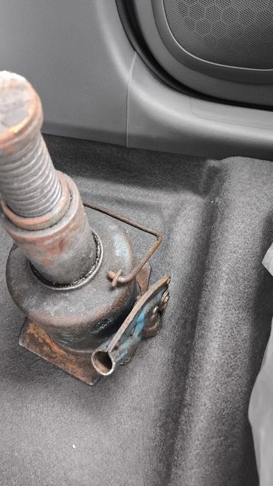 Продам домкрат советский