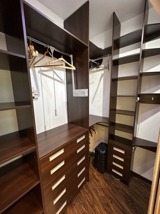 Продаётся 4/4/5 на м-в Карасу 2 ( 208 школа )