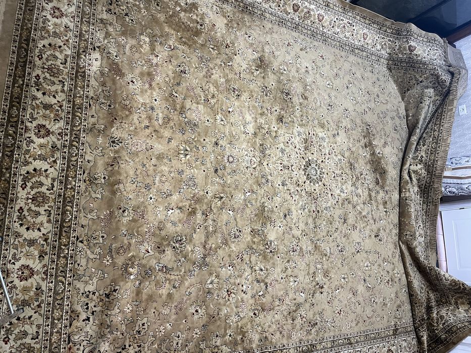 Продам ковры в отличном качестве