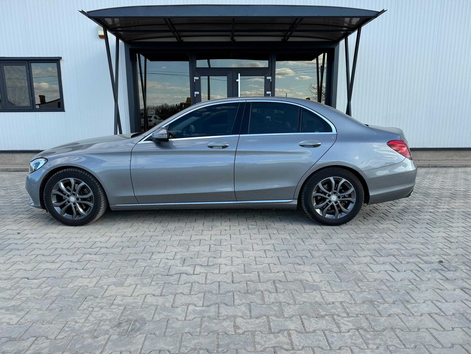 Mercedes-Benz C 220 7G-tronic