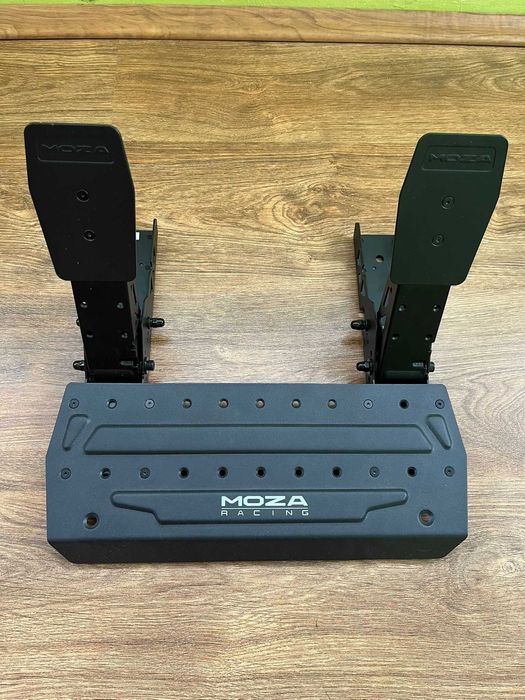 Volan MOZA R5 - Bundle