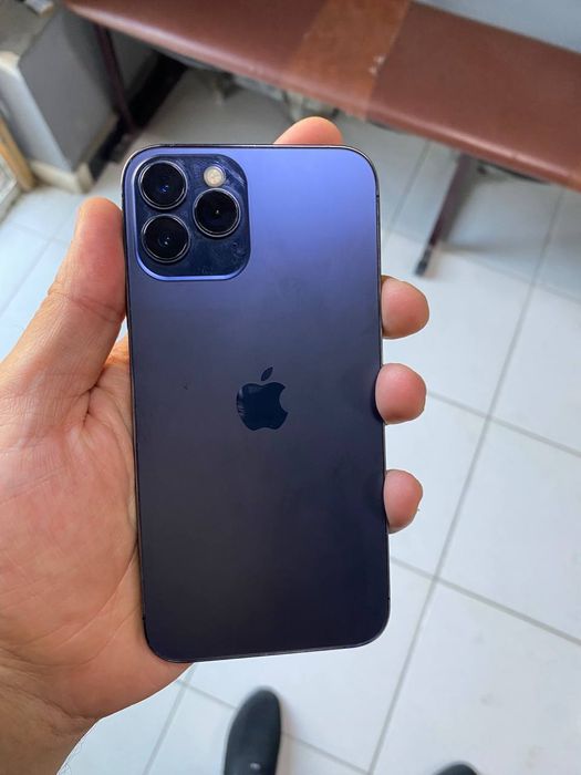 Iphone Xs 12 pro korpusda