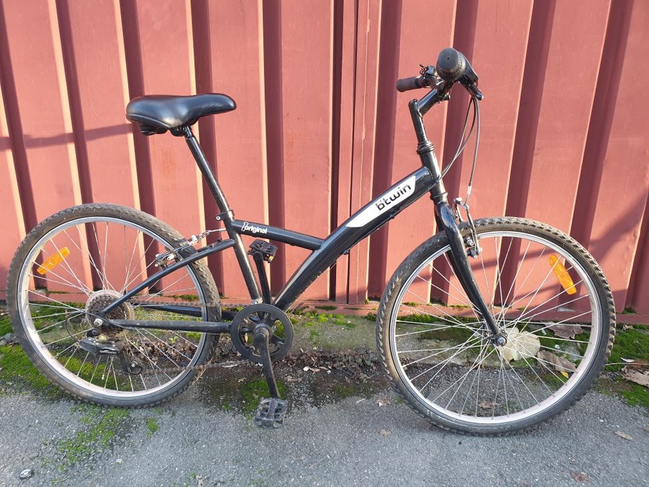 Vând bicicleta roti 24