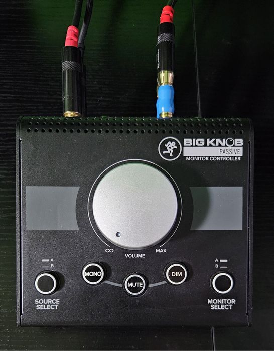 Controller monitoare Mackie Big Knob