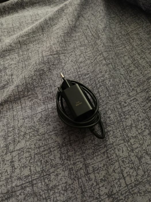 Продаю samsung s25 ultra