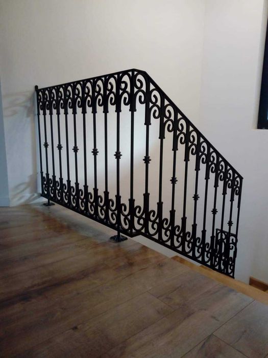 constructii metalice