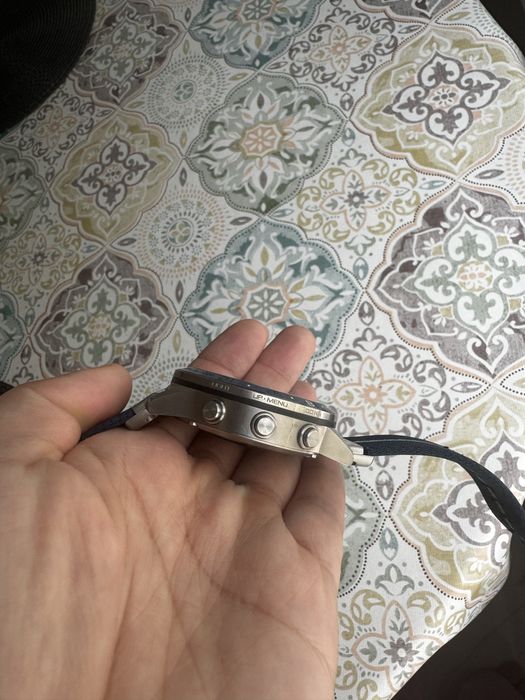 Смарт часы Garmin