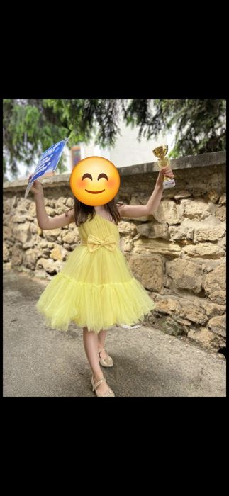 Rochita galbena ocazie 4-5 ani