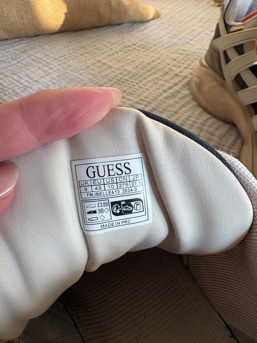 Мъжки спортни  обувки Guess