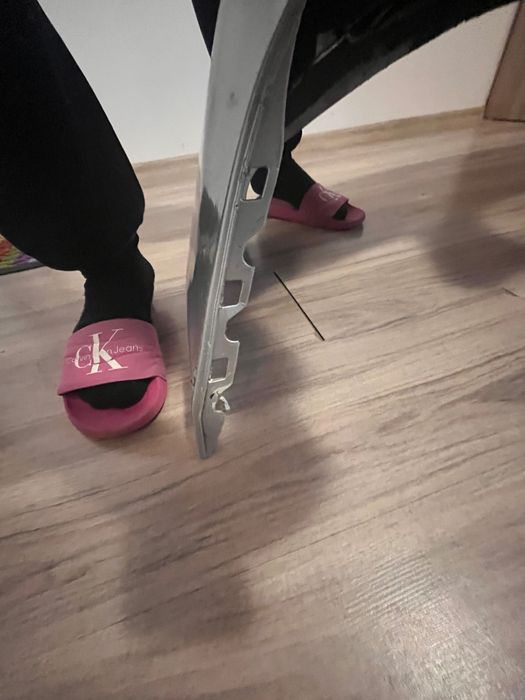 Предна броня за BMW E60 – Оригинална, за ремонт/боя