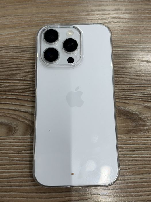 Продам Iphone 16 pro