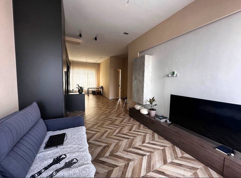 Продам квартиру 3/9/9 на паркентском 105 м²