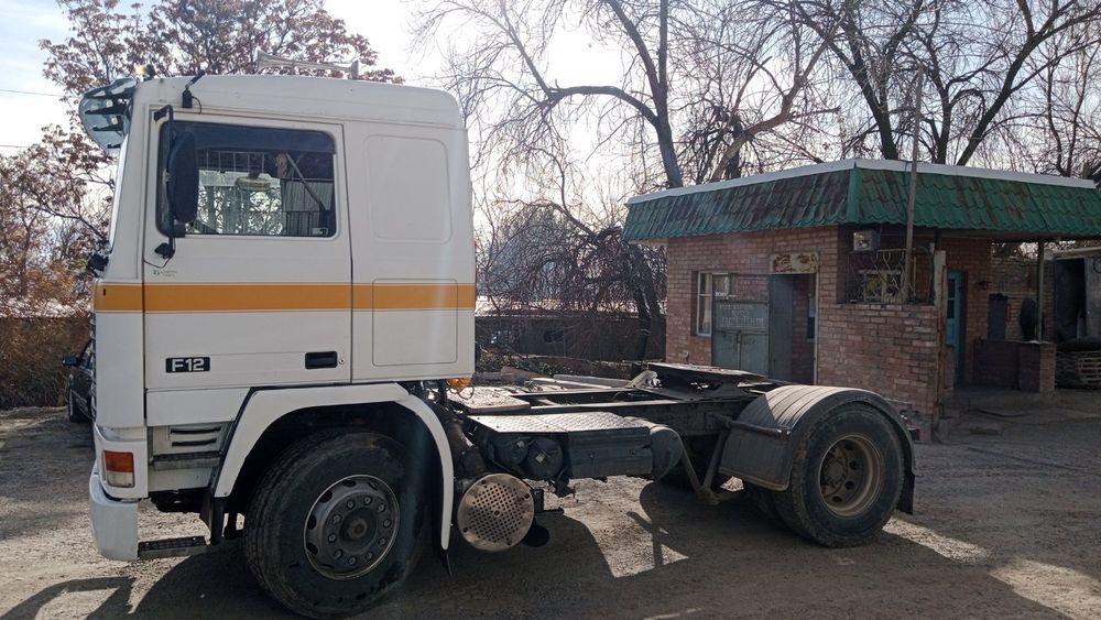 Вольво сотилади комплект и прицеп подушка нахт