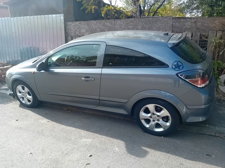Vând opel astra gtc
