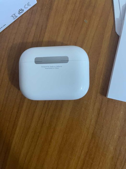 AirPods Pro 3 (sunt 1/1)