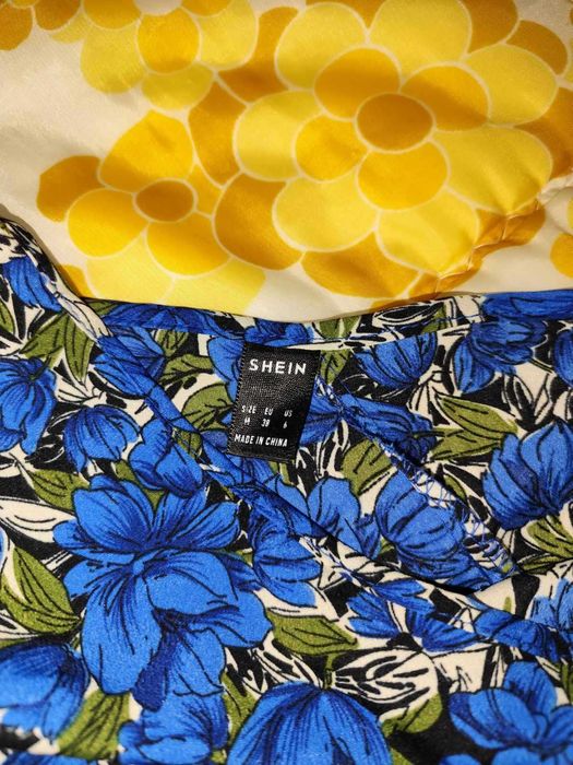 Дрехи- рокли размери S/M