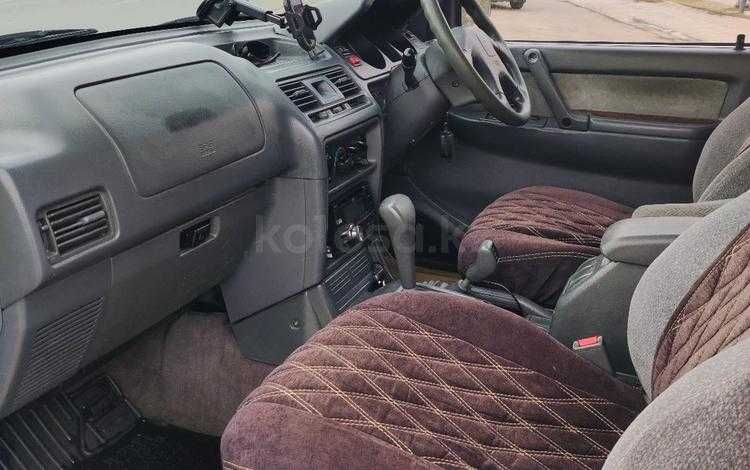 Mitsubishi Pajero 1998 г.