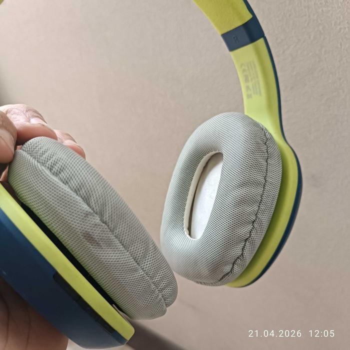 Блютуз наушники CELEBRAT A18