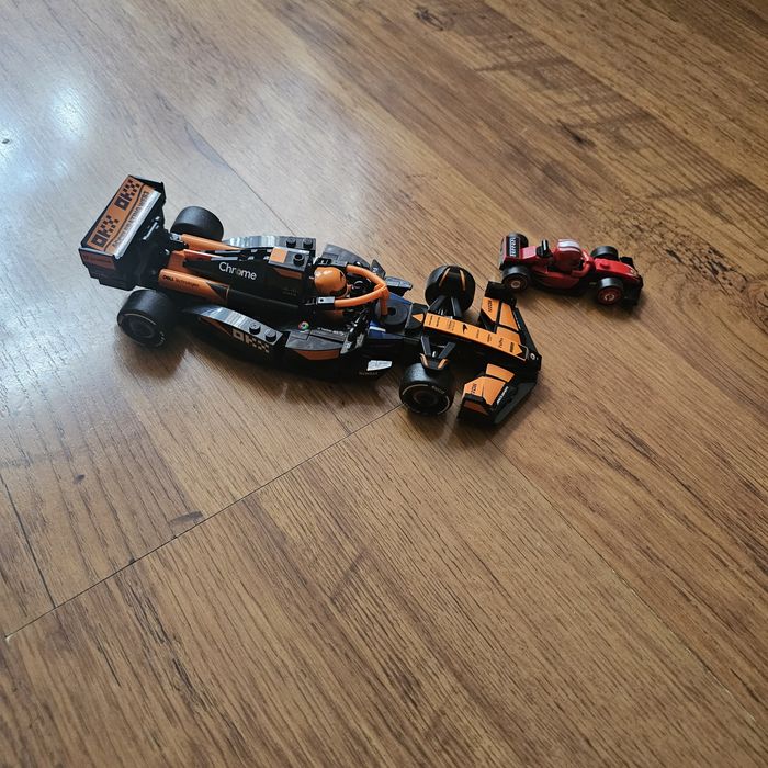Комплект оргинално LEGO F1.