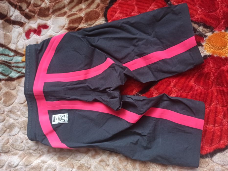 Продам гидрошорты для плавания