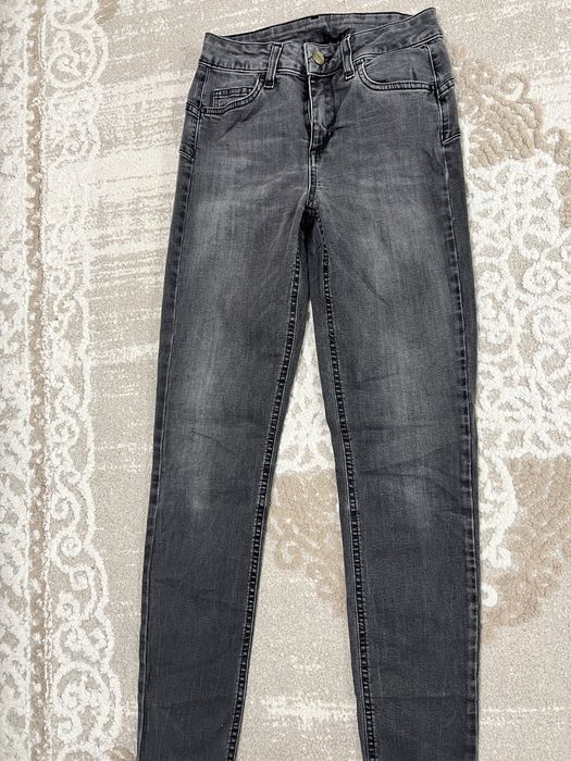 Blugi liu jo noi fara eticheta