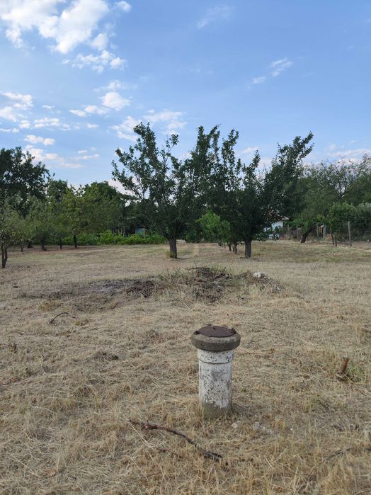 Продава се къща в с.Ветрен