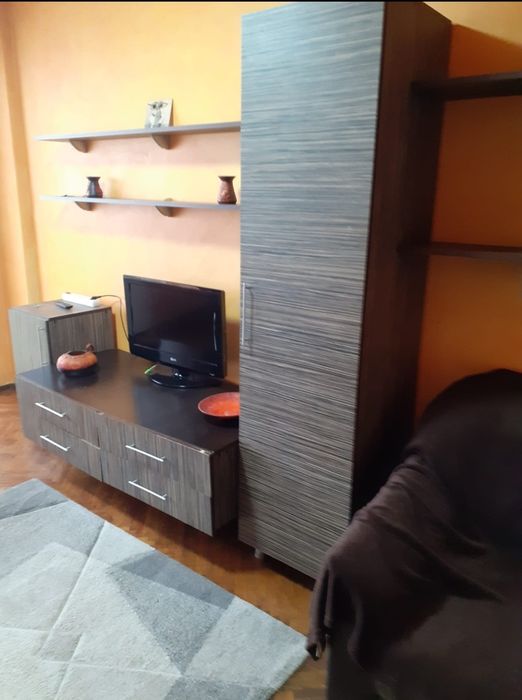 Inchiriez  garsoniera