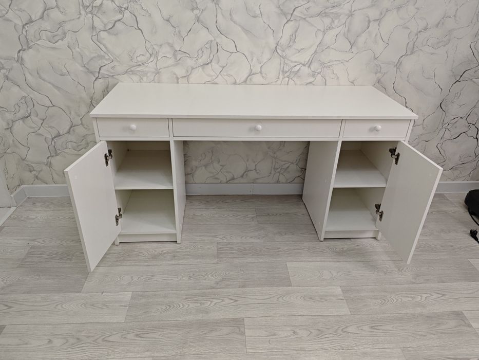 СТОЛЫ Письменные.