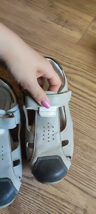 Естествена кожа сандали