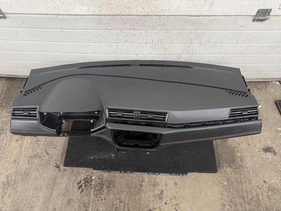 Plansa bord seat arona FR 2017-2021 dezmembrari seat arona FR