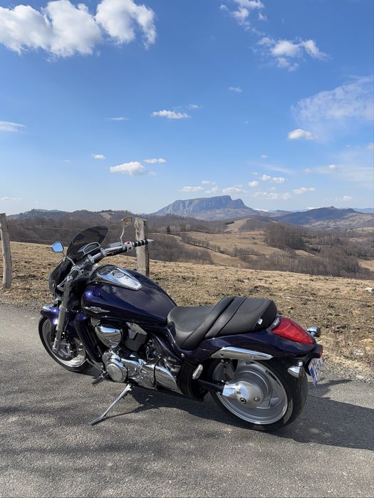 Suzuki vzr 1800 m109r Intruder