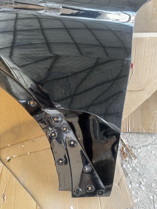 Продаю крыло Передний левый на BMW X7