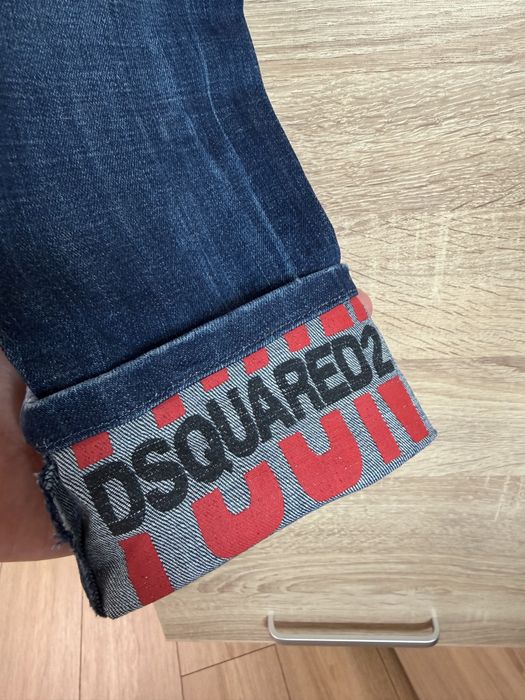 DSQUARED2 Дълги дънки