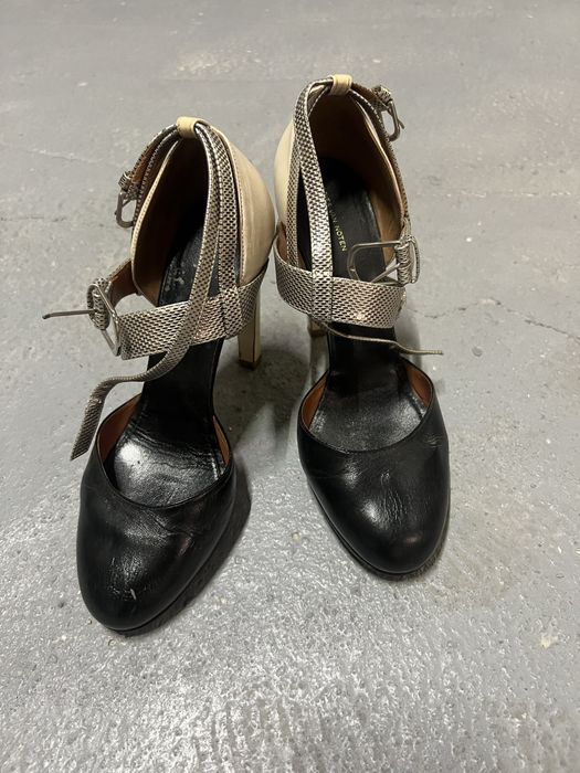 Обувь каблуки разные