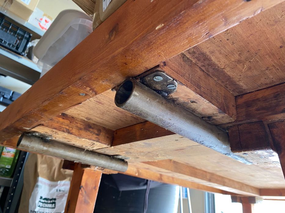 Дървена маса масив