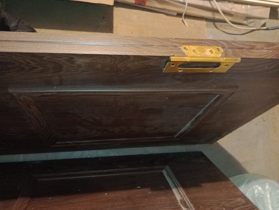 Двери 200х60 см.