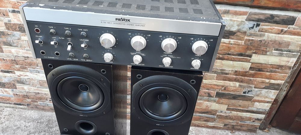 Усилвател REVOX B750  Тонколони KEF Q30