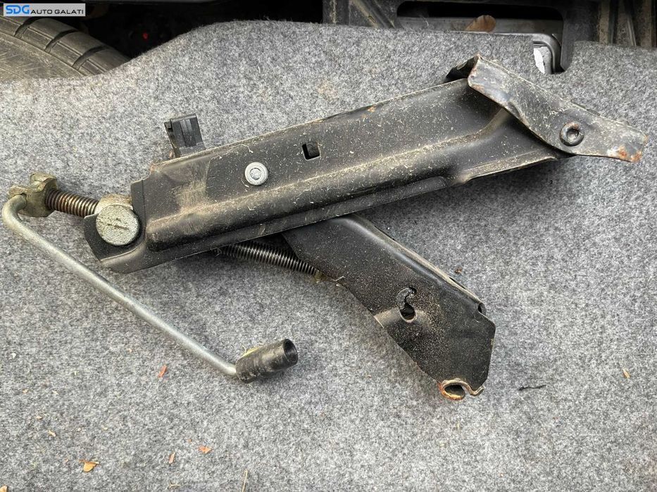 Cric Volvo S60 2000 - 2009 Cod 8679368