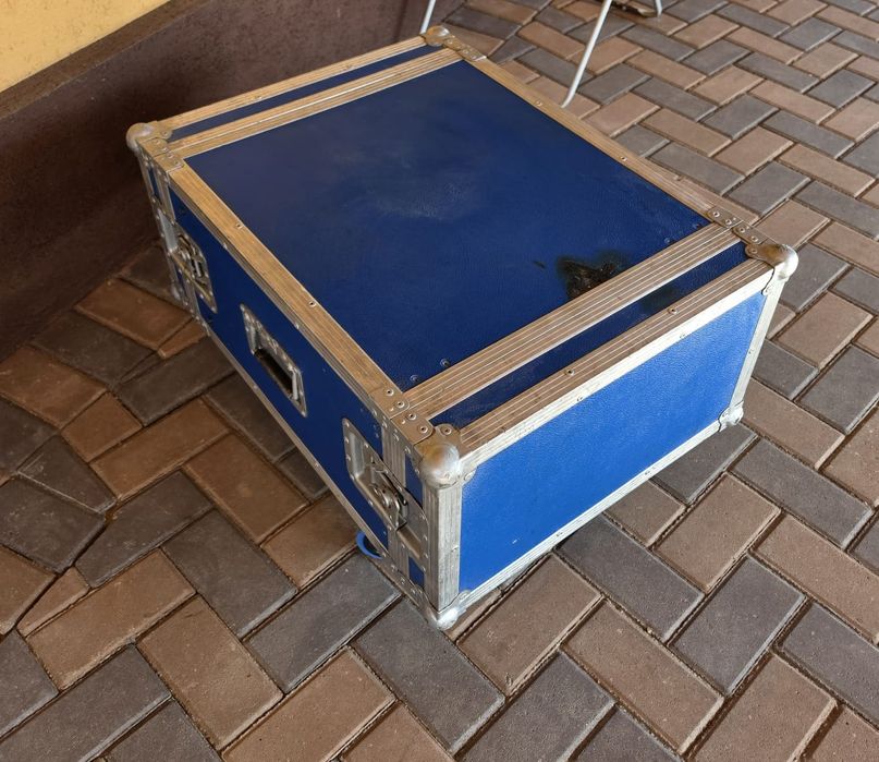 Vand rac  450 lei cu predare ..personala nu trimit prin curier.
