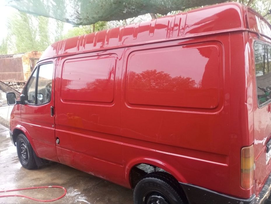 Форд

Юк фургон
Роли гидралика
Мошина холати зур
Матор килинг