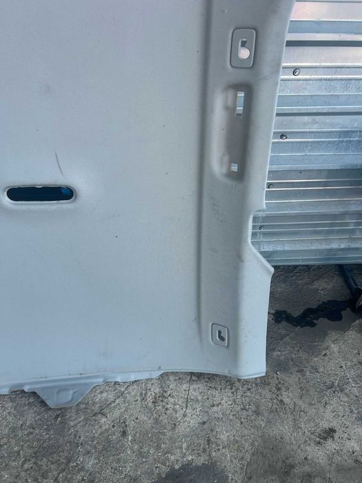 Сив мек таван Audi A6 C7 4G комби комплект сенници дръжки колонки