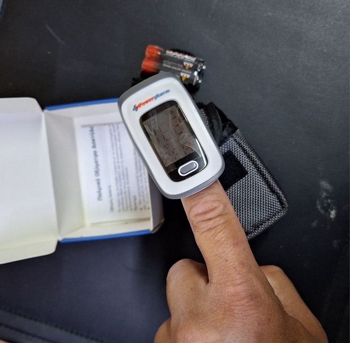 Пулс оксиметър нов