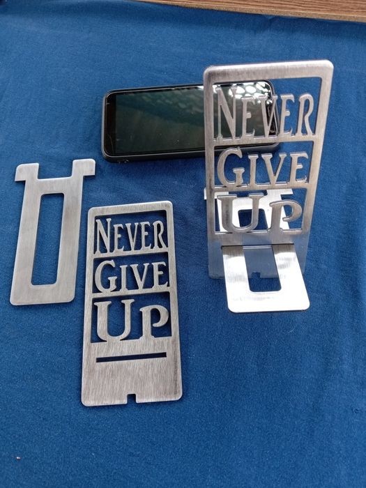 Подставка под телефон.