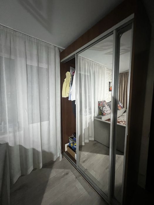 Продам шкаф купе.