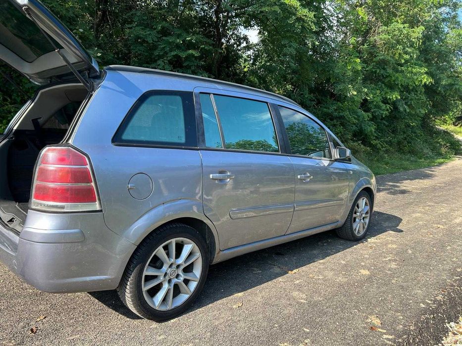 Opel Zafira B 1.9