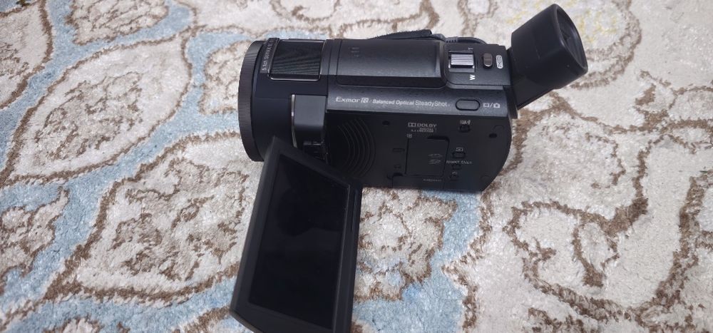 Видеокамера SONY