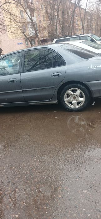 Продам Митсубиси Галант 1995г