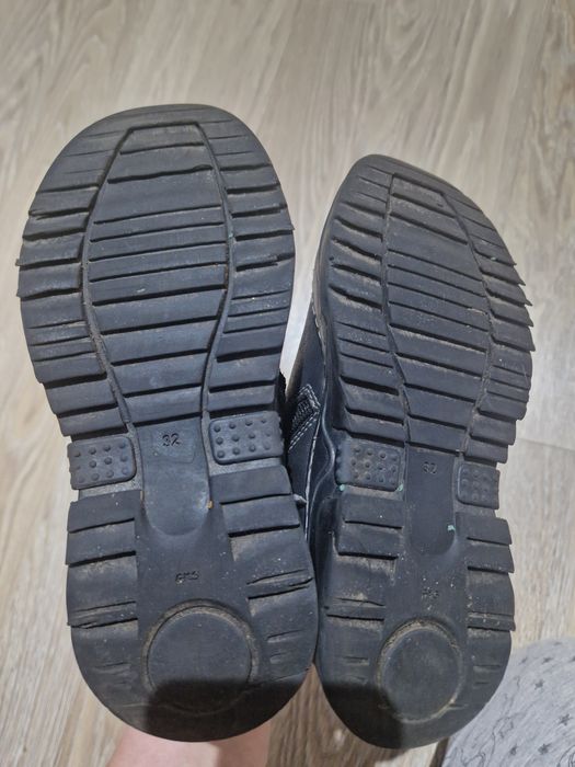 Обувь на девочку tiflan