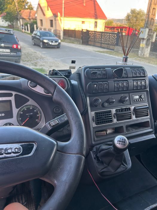 Vand sau dezmembrez IVECO EUROCARGO